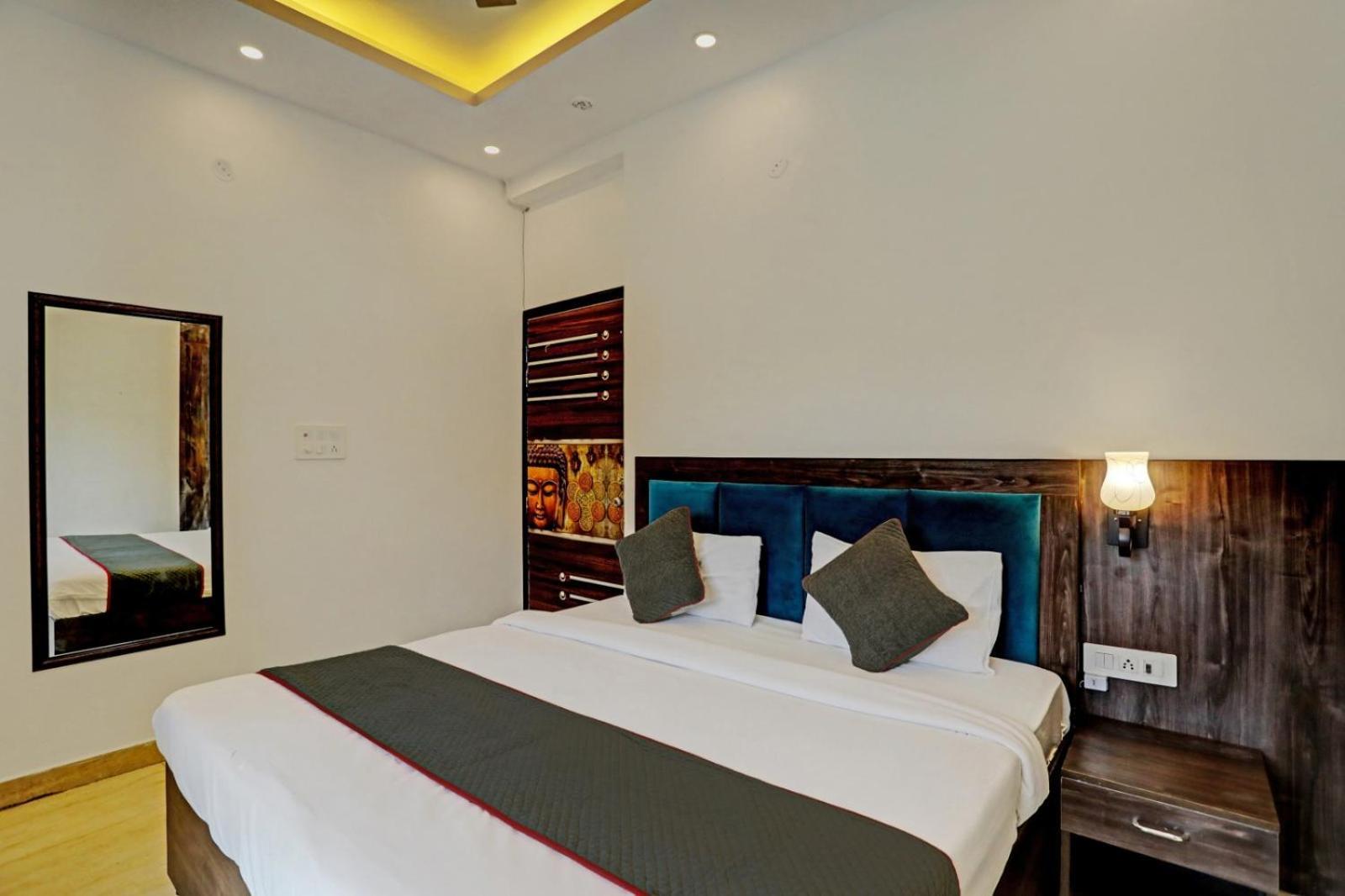 Aerotech Hotel