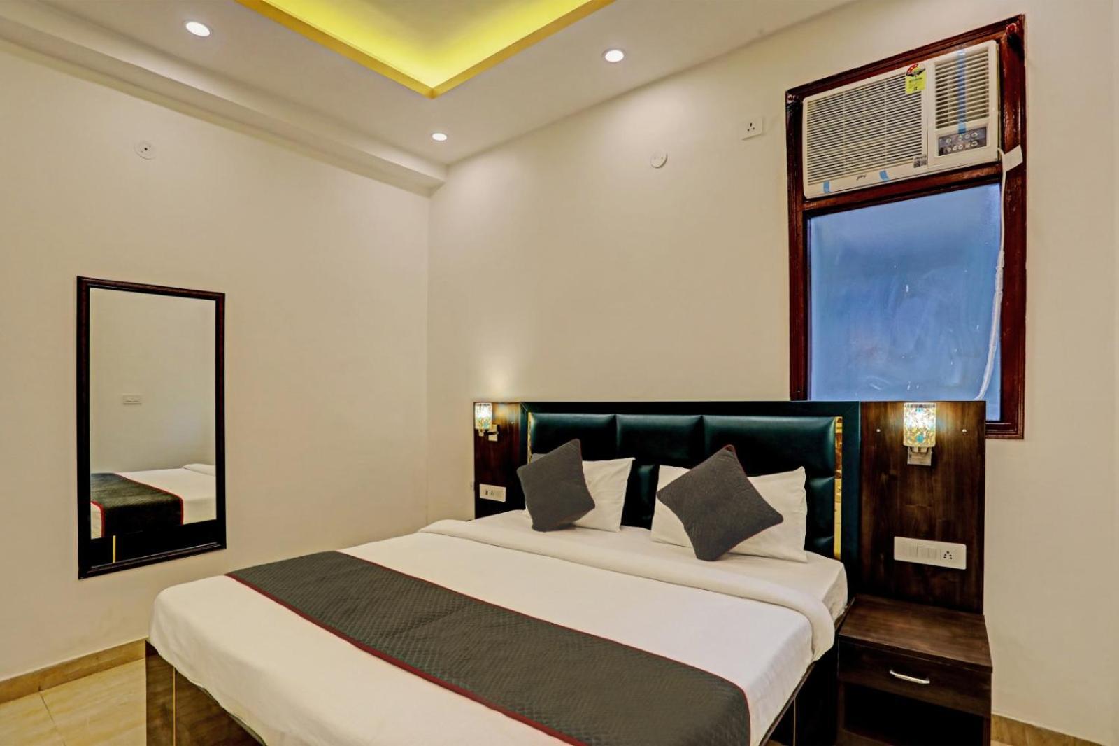 Aerotech Hotel 4*